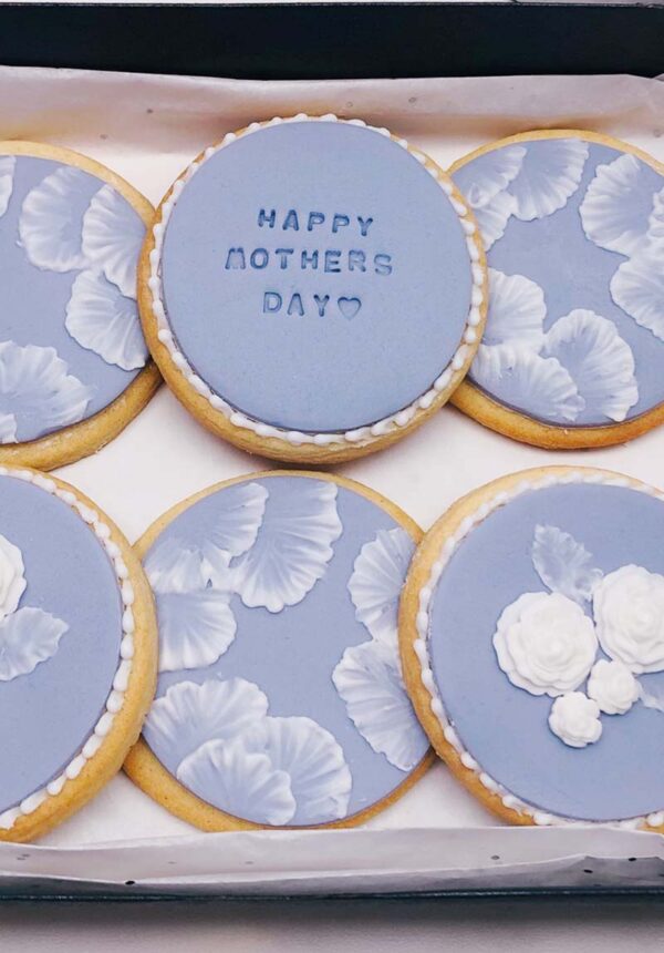 Brush embroidery Cookies